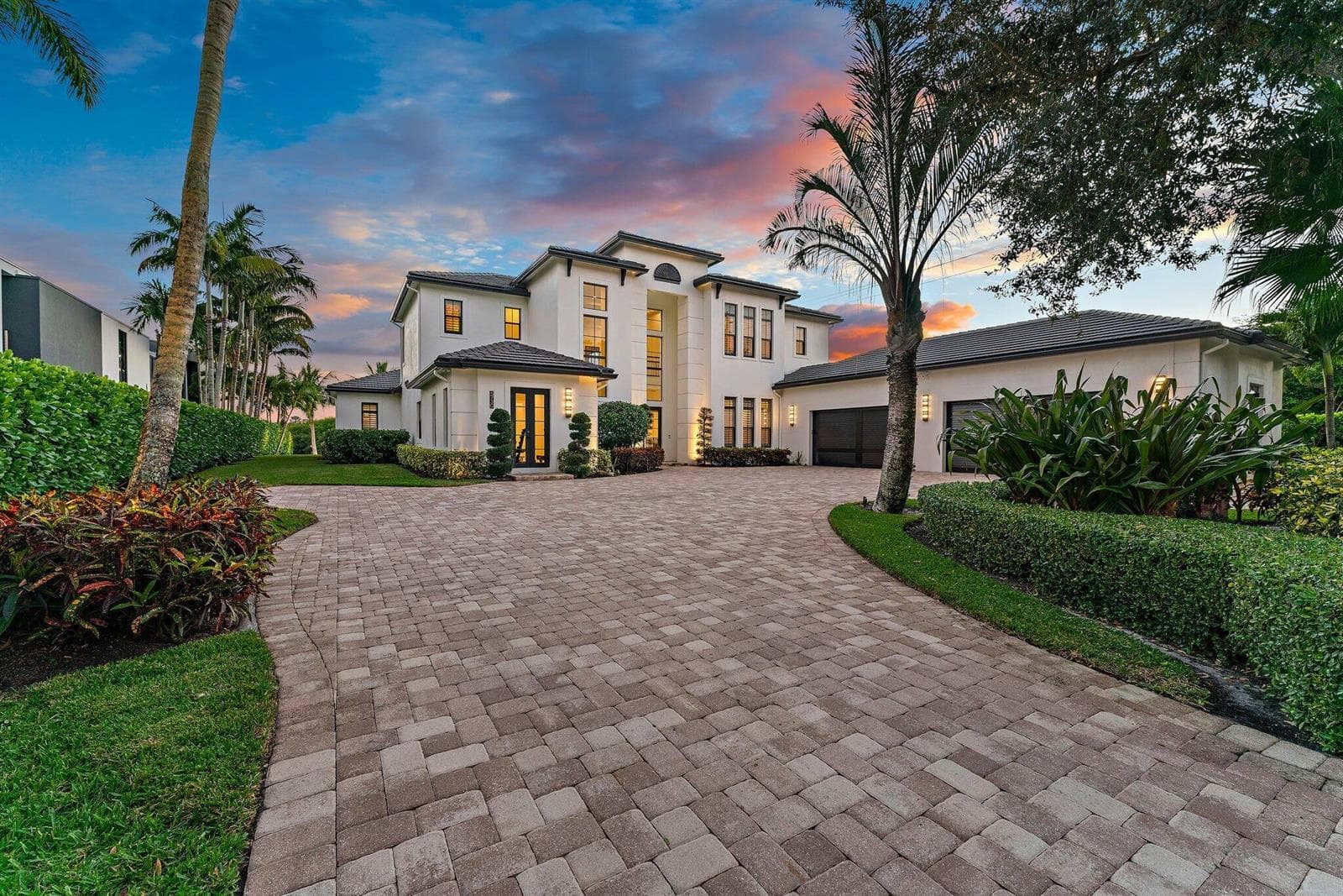 5730 Holly Lane photo 4