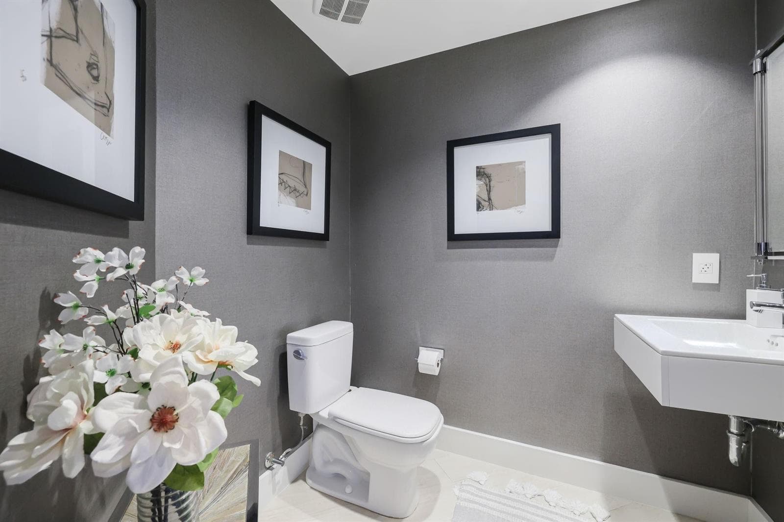17301 Biscayne Boulevard 1011 photo 23