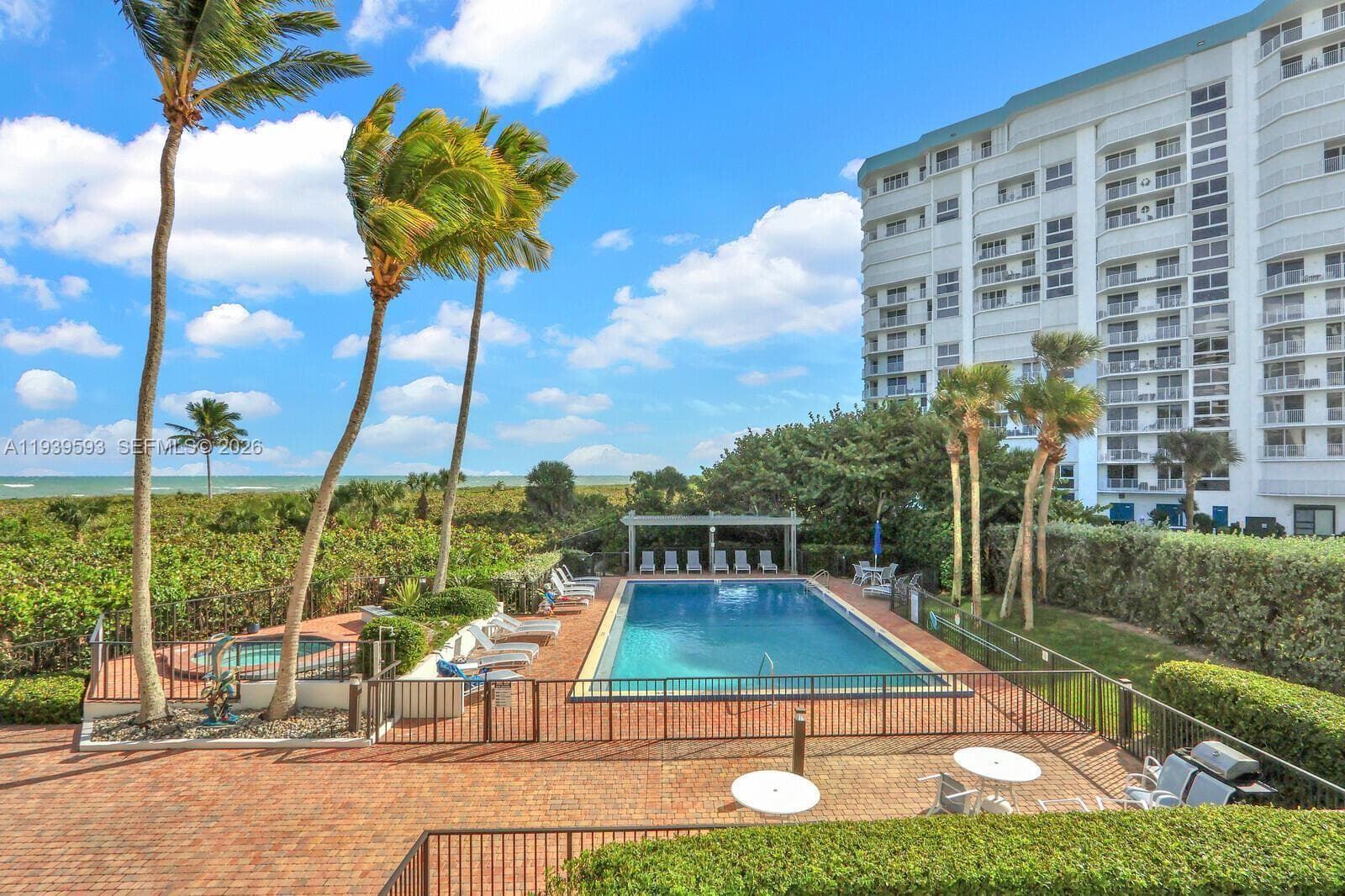 2800 N Highway A1a 607 photo 18