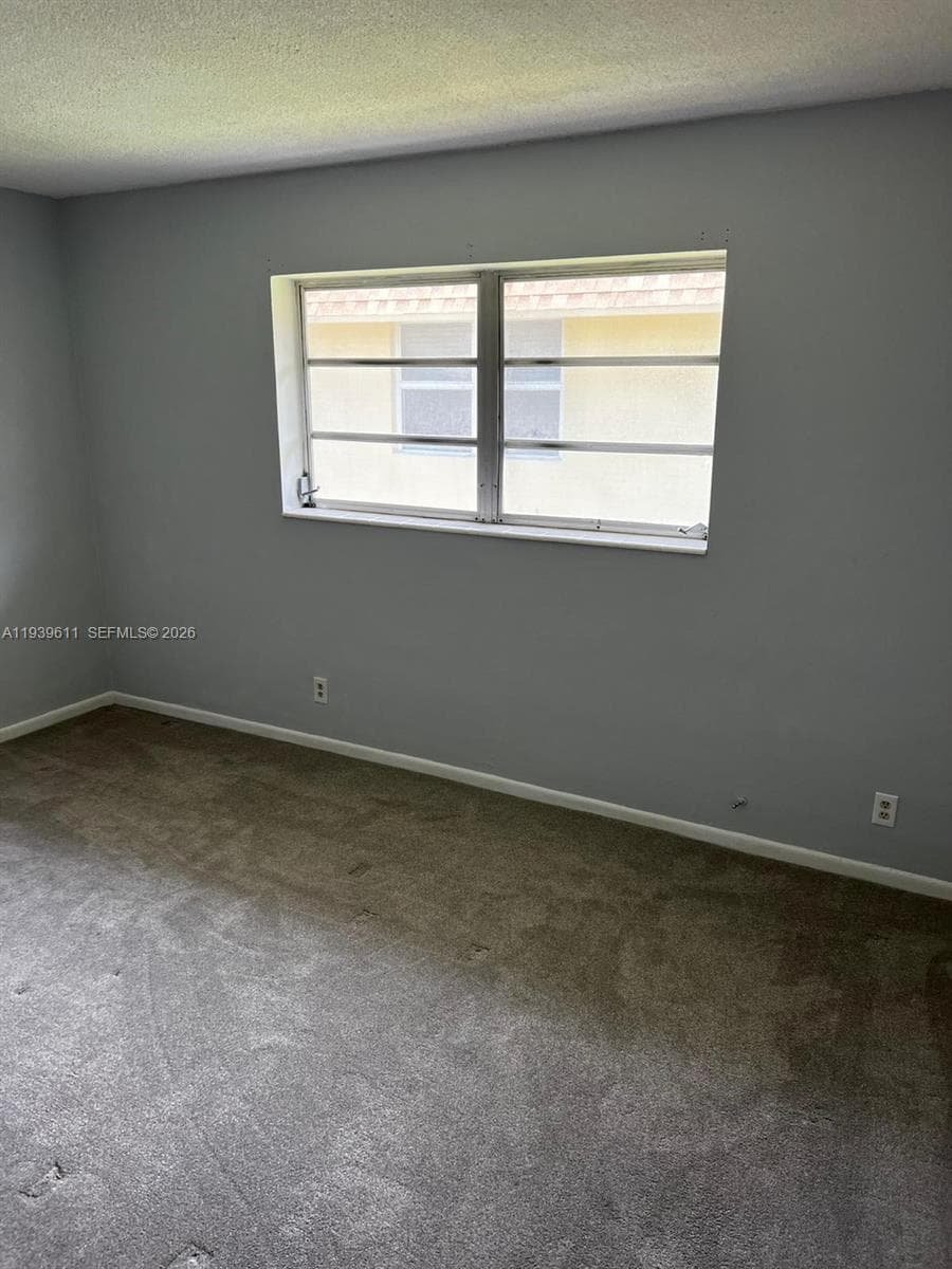 2701 NE 1st St 203 photo 6