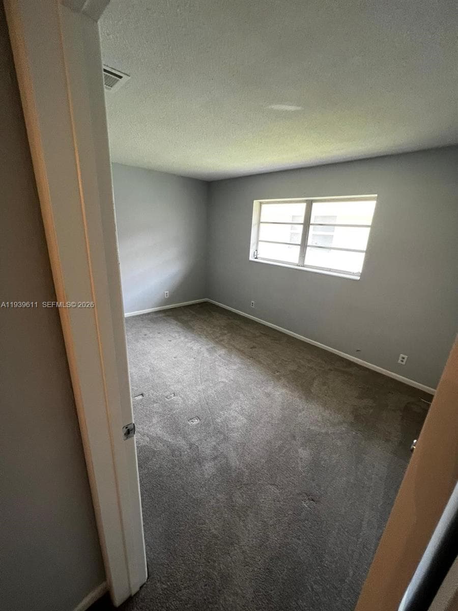 2701 NE 1st St 203 photo 10