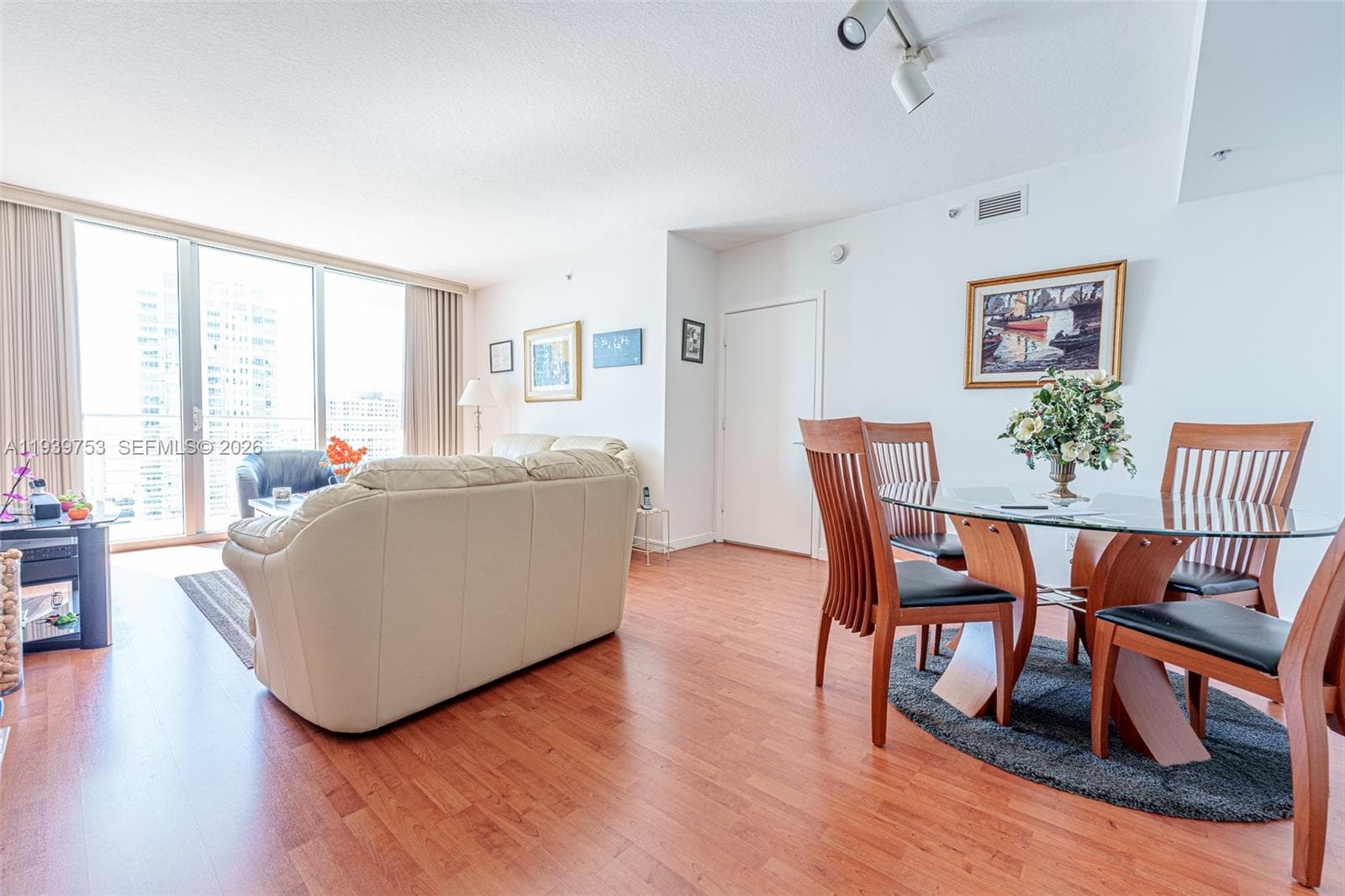 335 S Biscayne Blvd 3005 photo 23