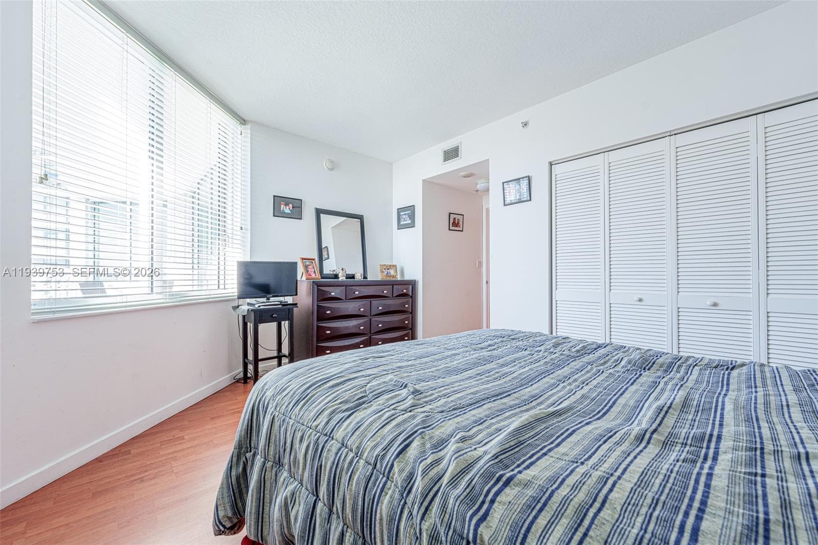 335 S Biscayne Blvd 3005 photo 14