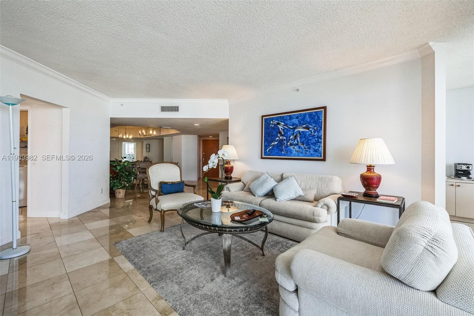 21205 YACHT CLUB DR 1802 photo 2