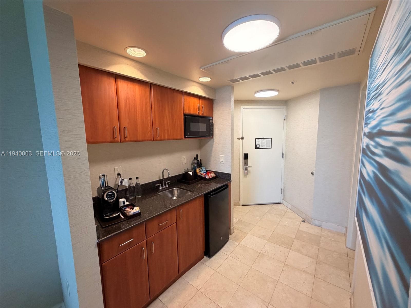 18001 Collins Ave 2312 photo 4