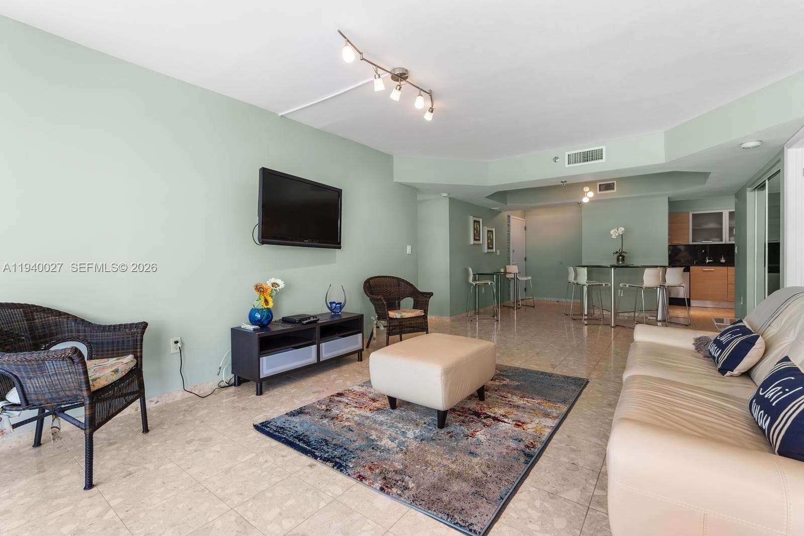 9341 COLLINS AVENUE 904 photo 19