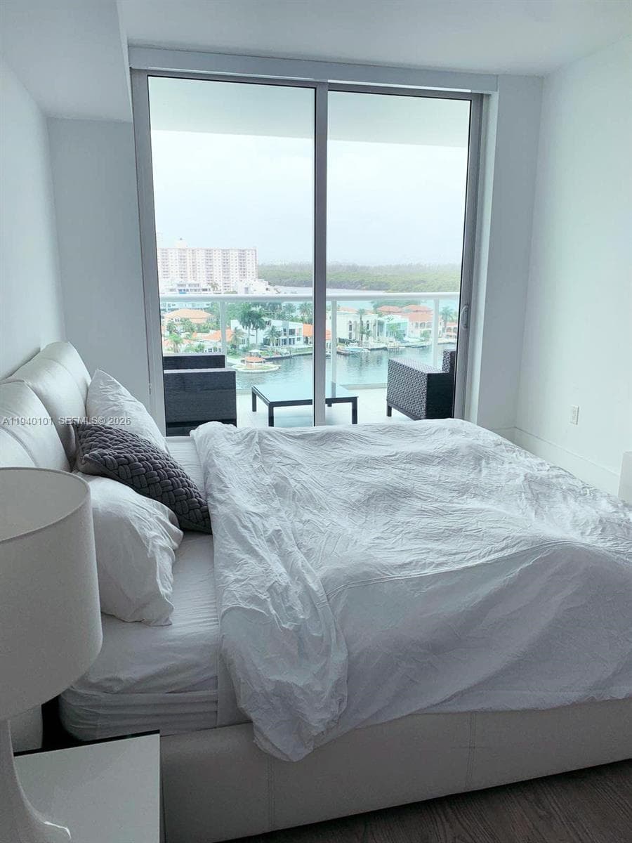 400 Sunny Isles Blvd 1120 photo 14