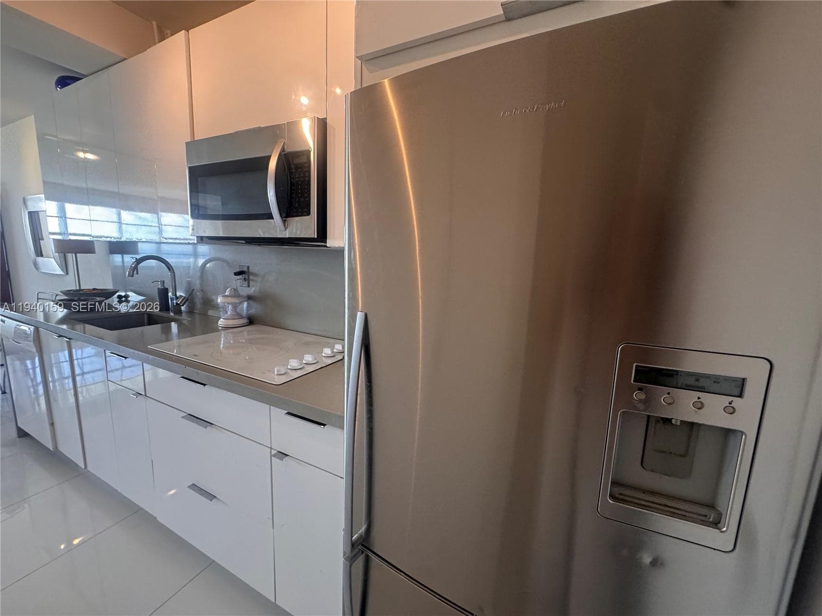 100 Lincoln Rd 1230 photo 6