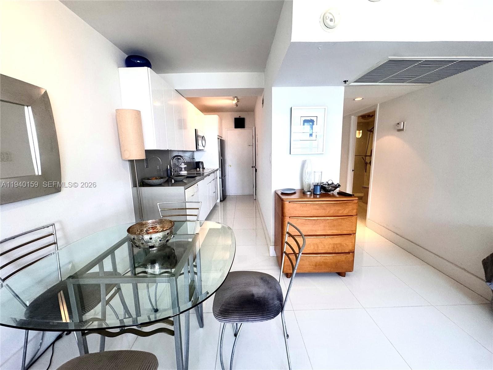 100 Lincoln Rd 1230 photo 10