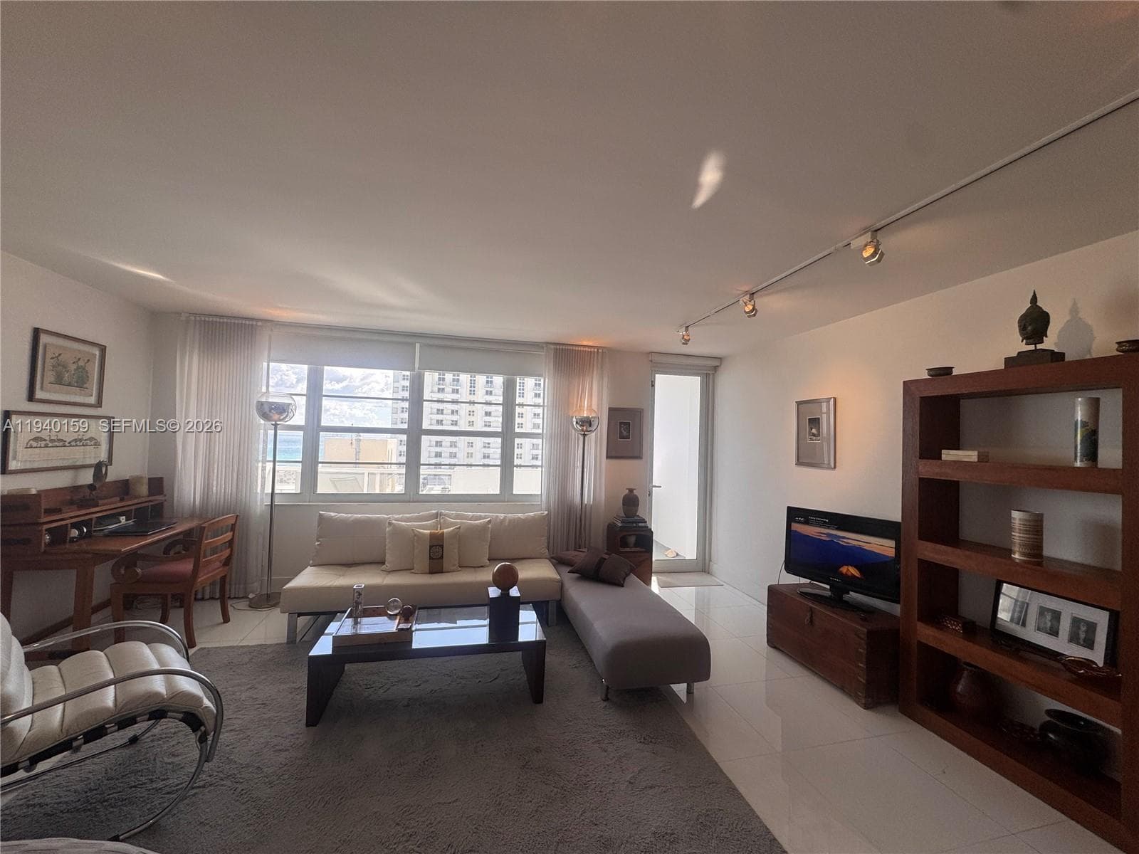 100 Lincoln Rd 1230 photo 8