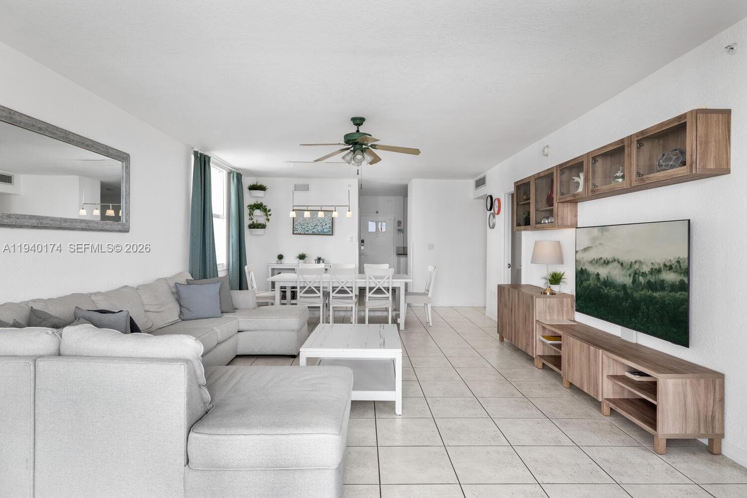 5601 Collins Ave 825 photo 5