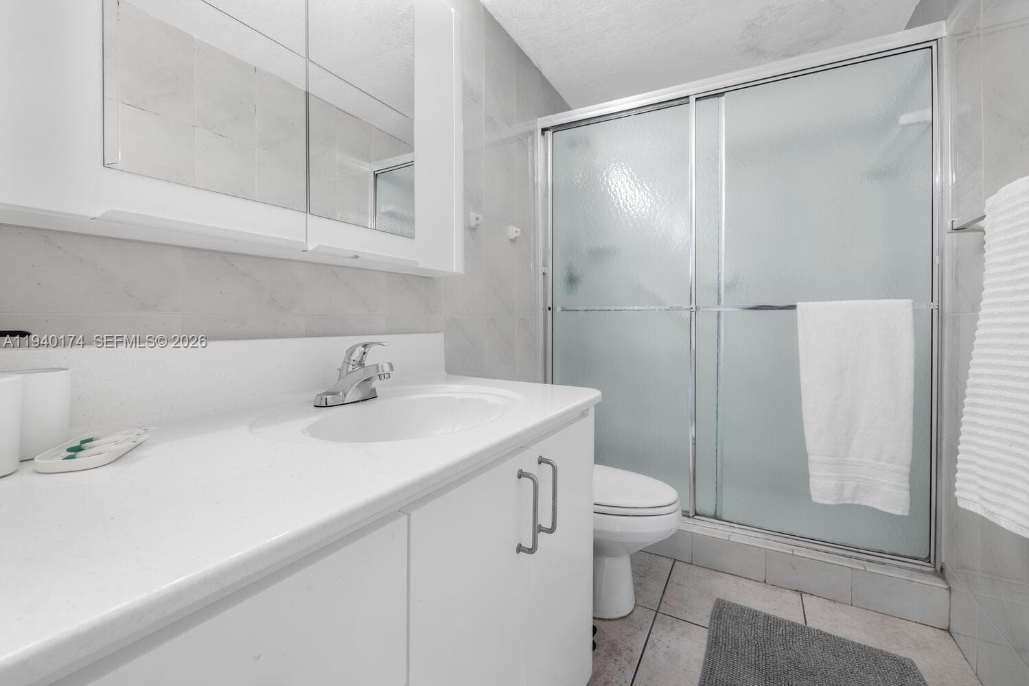 5601 Collins Ave 825 photo 9