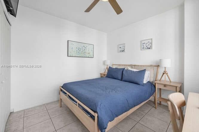 5601 Collins Ave 825 photo 19