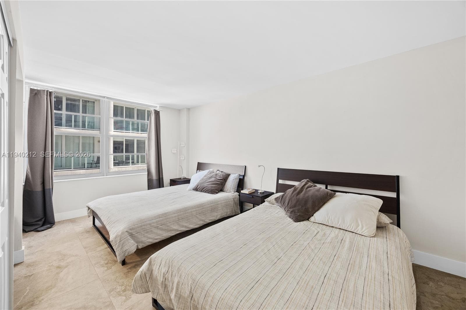 5555 Collins Ave 4B photo 7