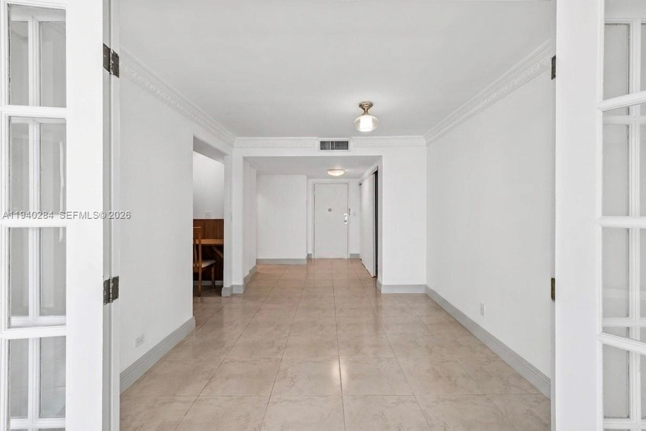 250 174th St 1510 photo 4