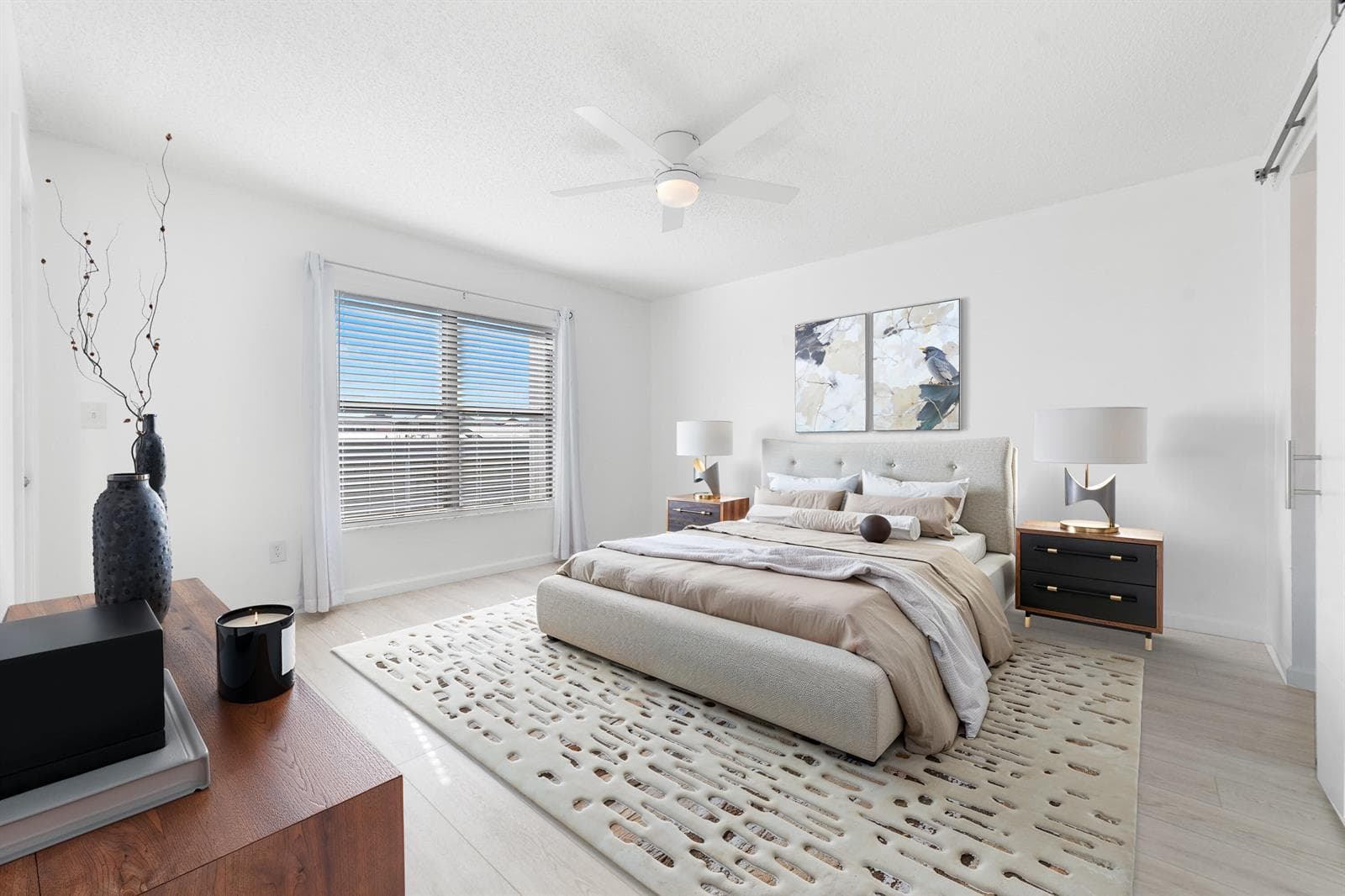 896 N Federal Highway 530 photo 8