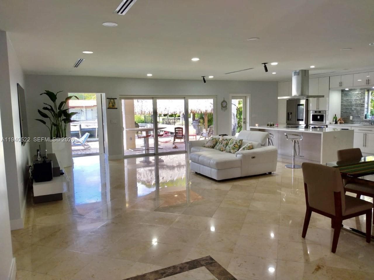 13240 Ortega Ln photo 3