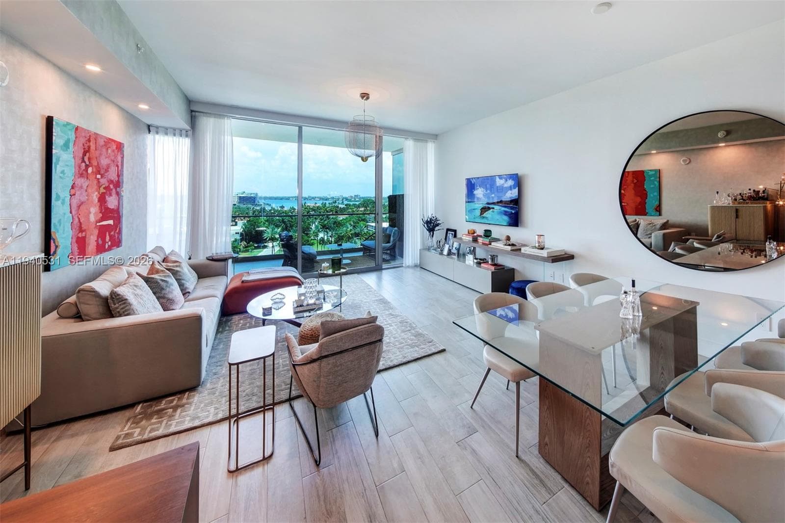 10201 Collins Ave 804 photo 3
