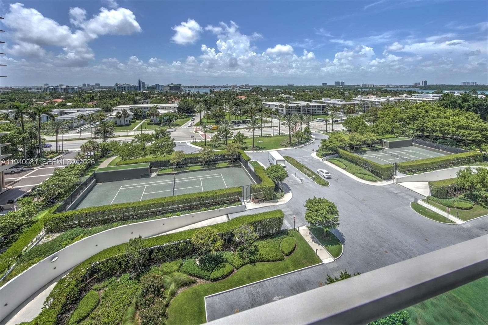 10201 Collins Ave 804 photo 10