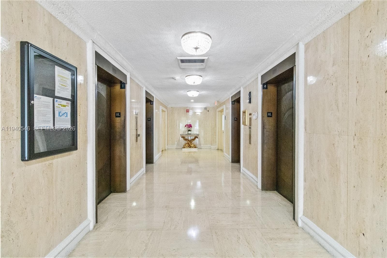 600 Three Islands Blvd 519 photo 18