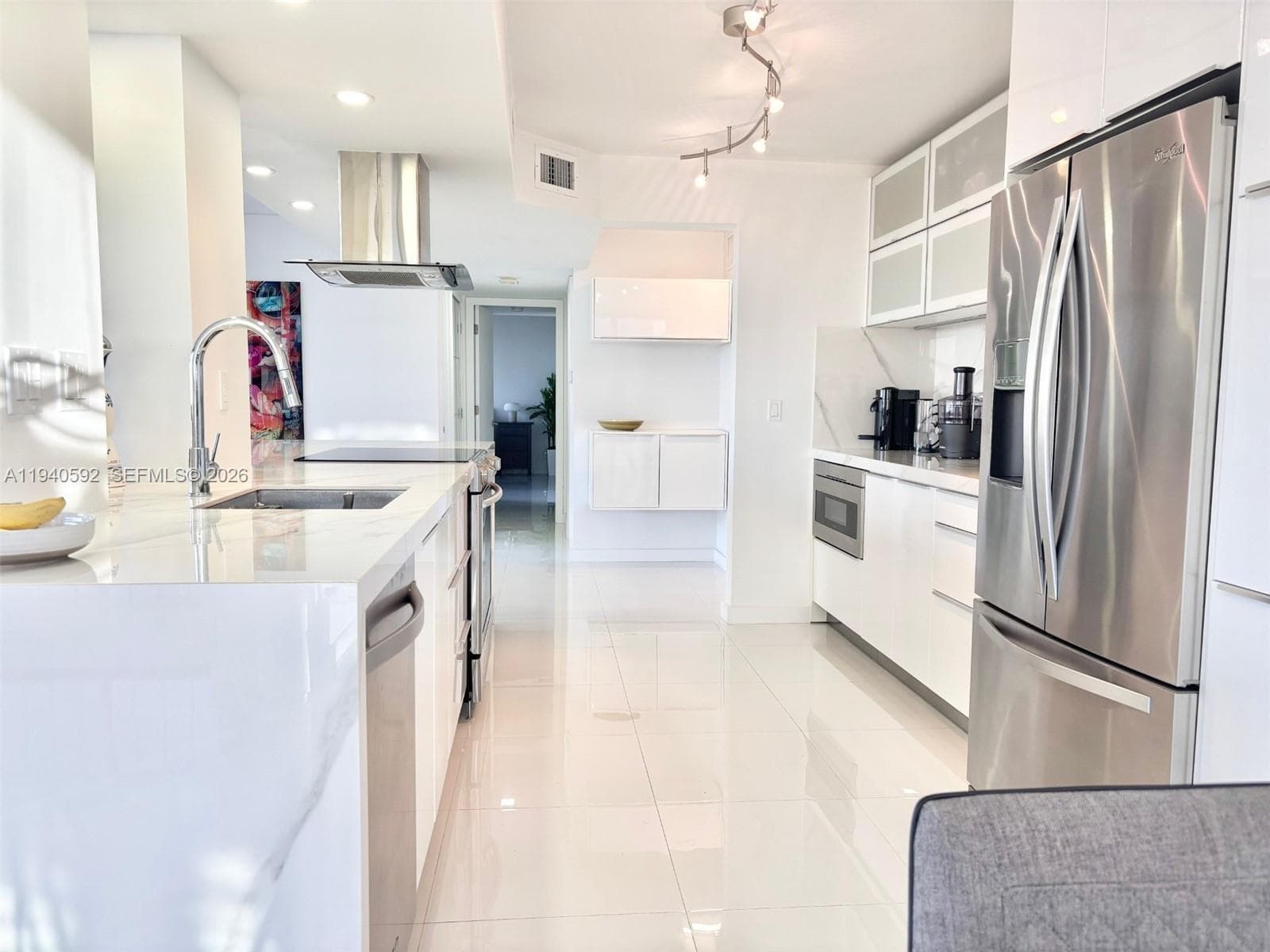 200 Leslie Dr 831 photo 12