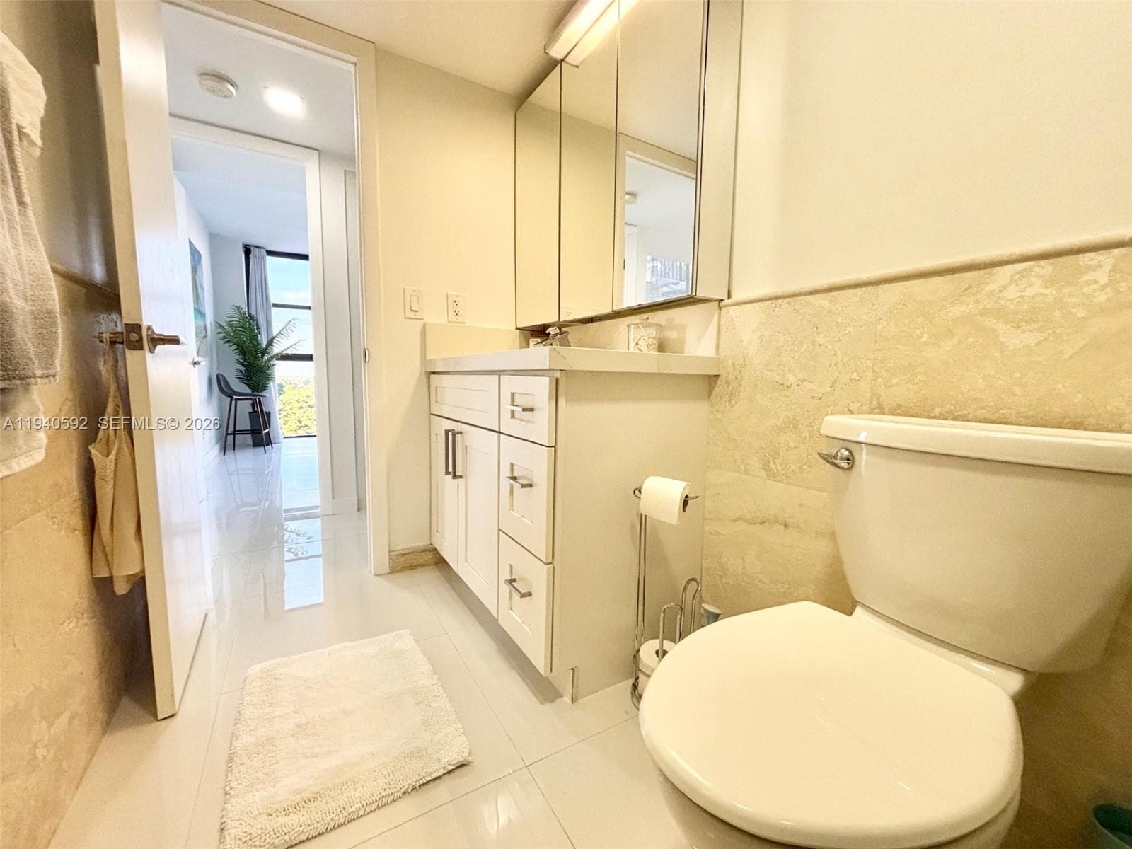 200 Leslie Dr 831 photo 20