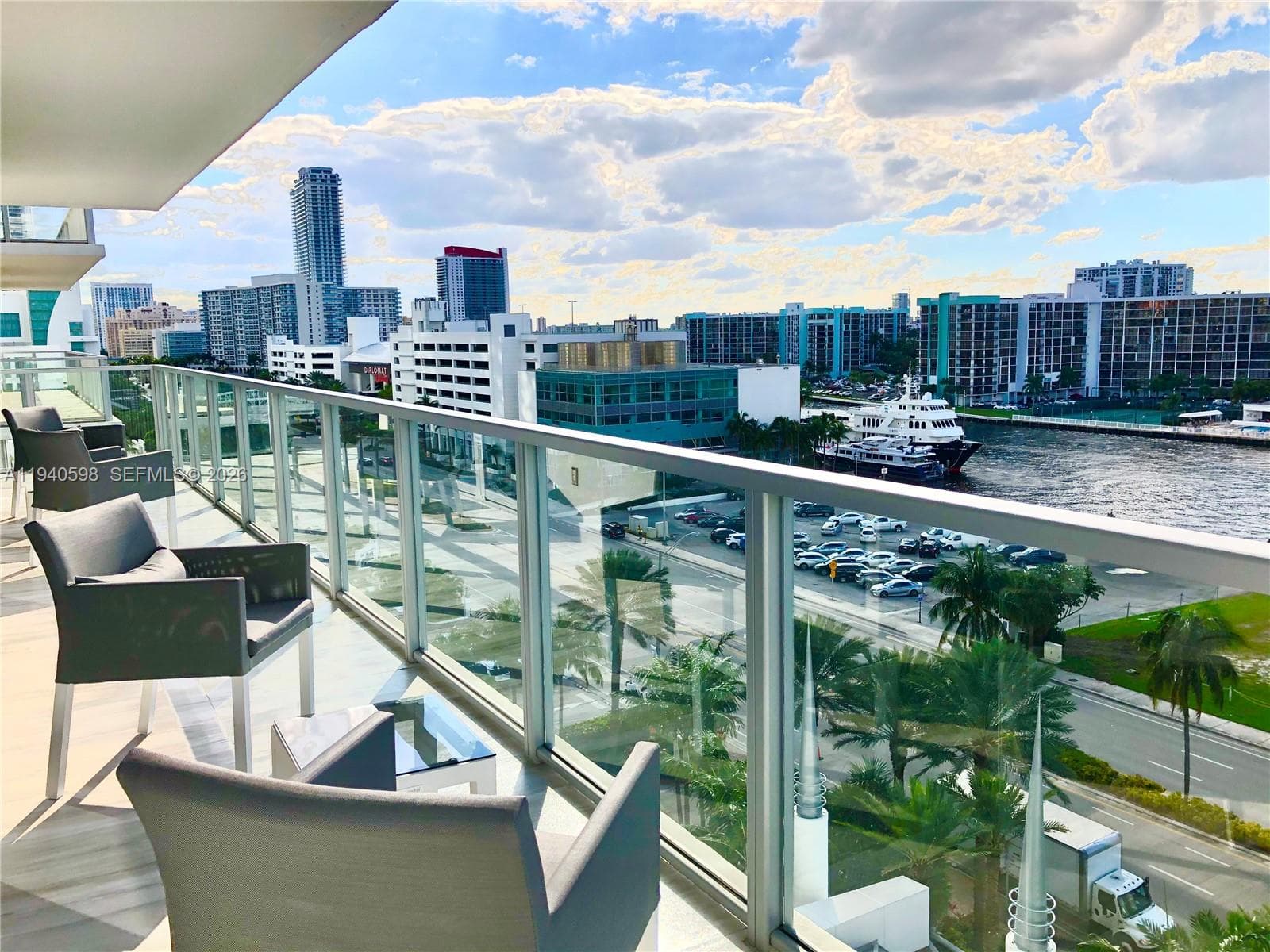 3101 Ocean Dr 801 photo 22