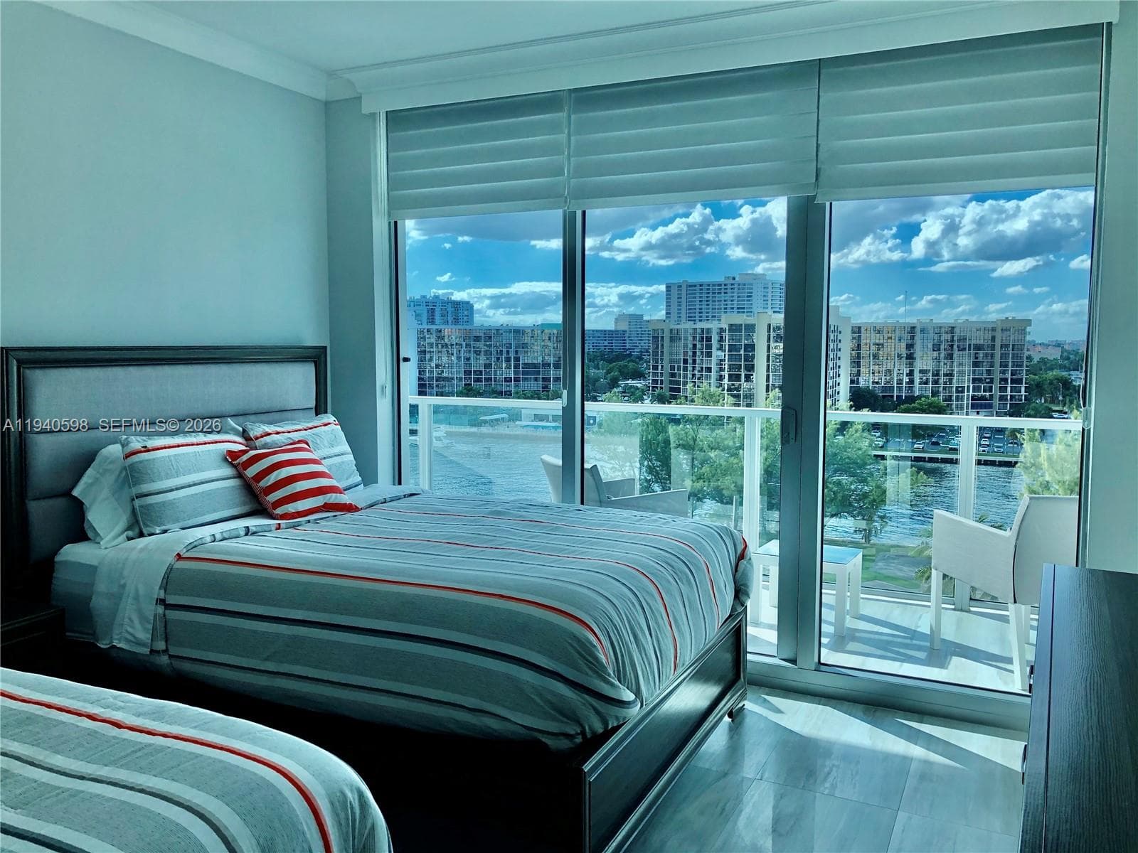 3101 Ocean Dr 801 photo 19