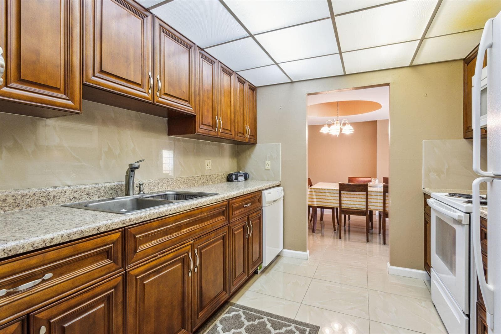 951 De Soto Road 2300 photo 7
