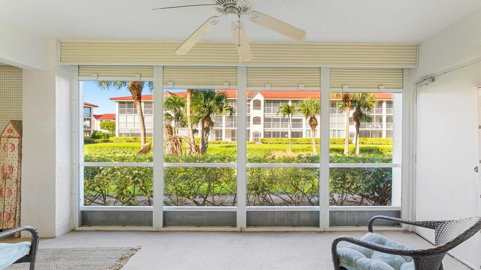 110 Half Moon Circle C1 photo 21