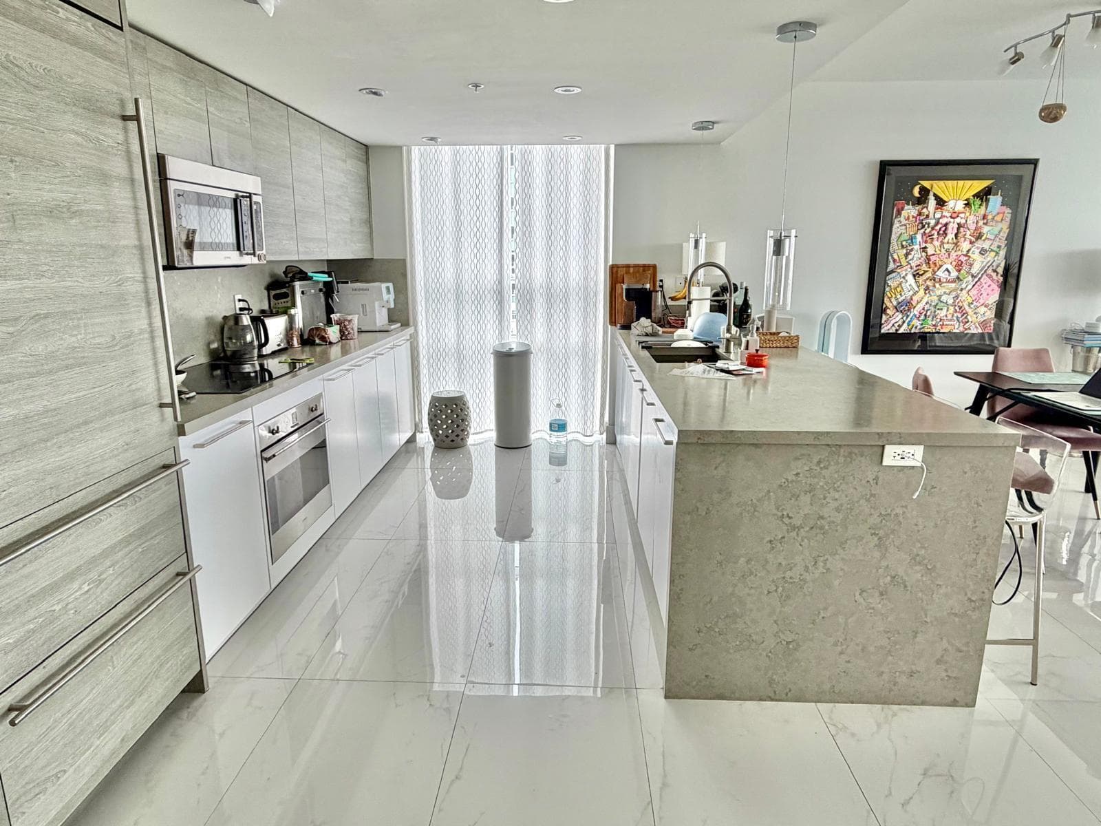 400 Sunny Isles Boulevard 1022 photo 17