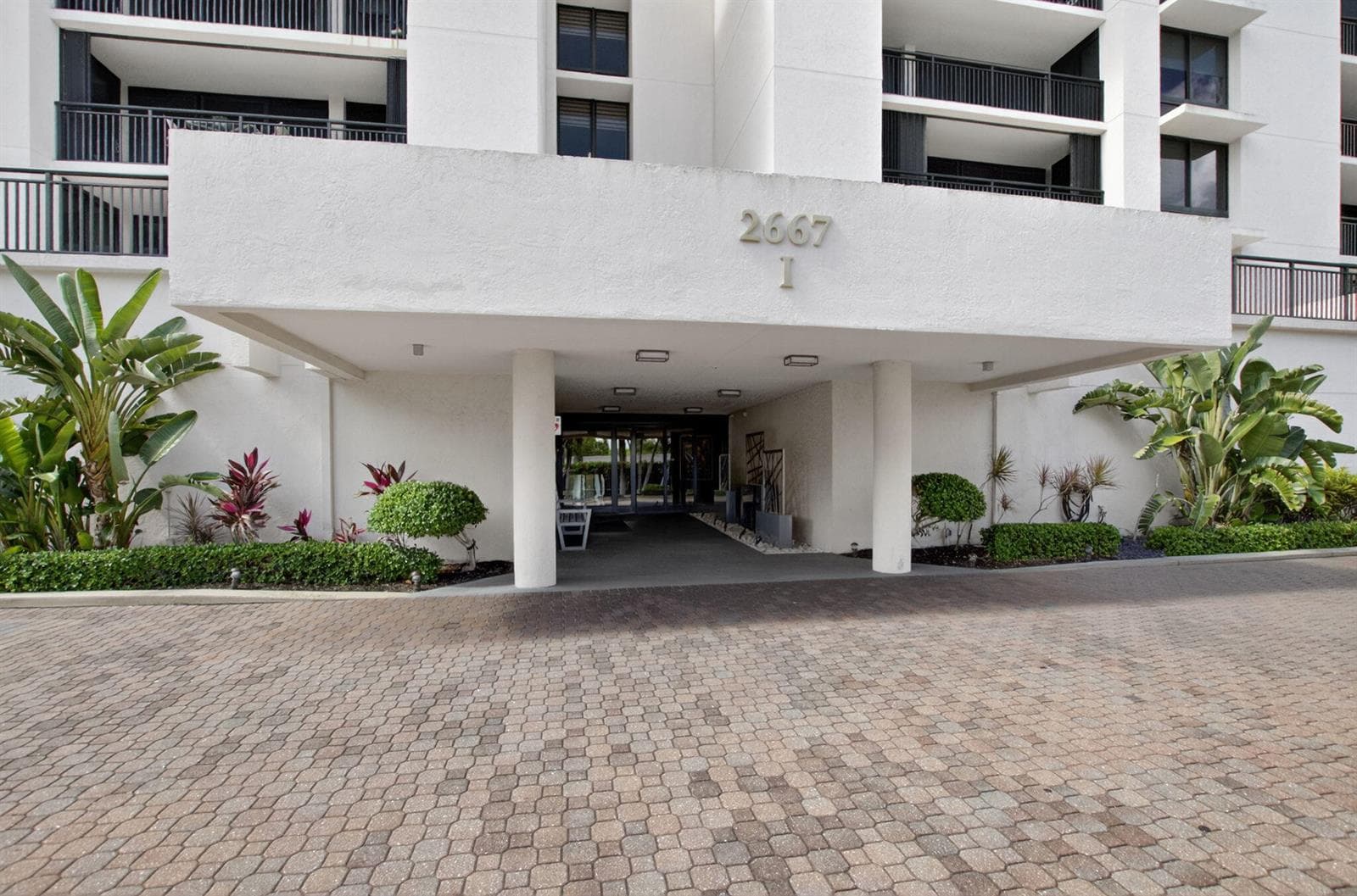 2667 N Ocean Boulevard # 4050 photo 2