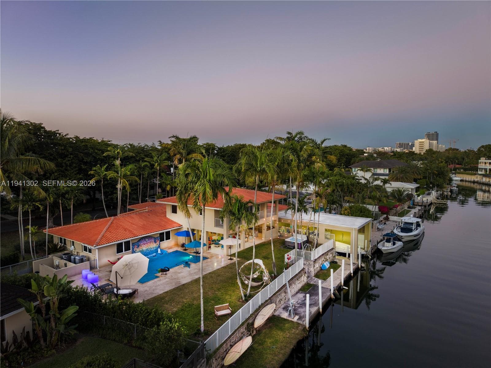 5343 Orduna Dr 2