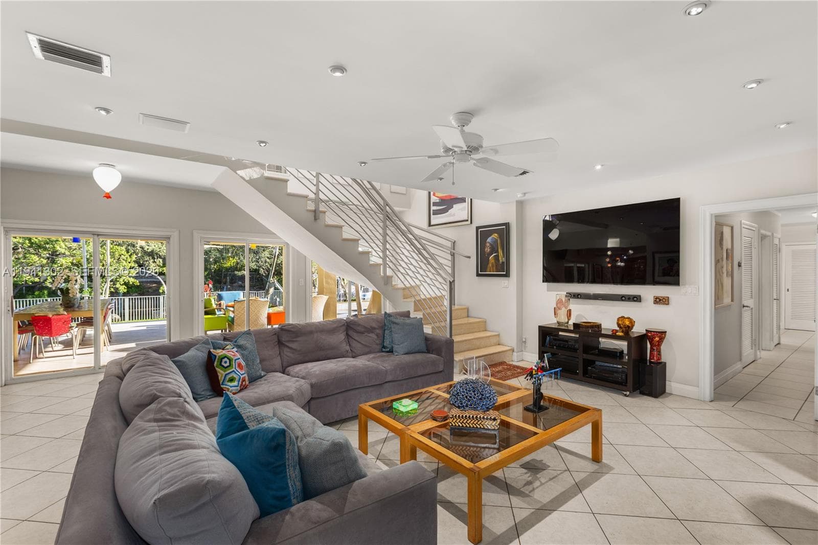 5343 Orduna Dr photo 24
