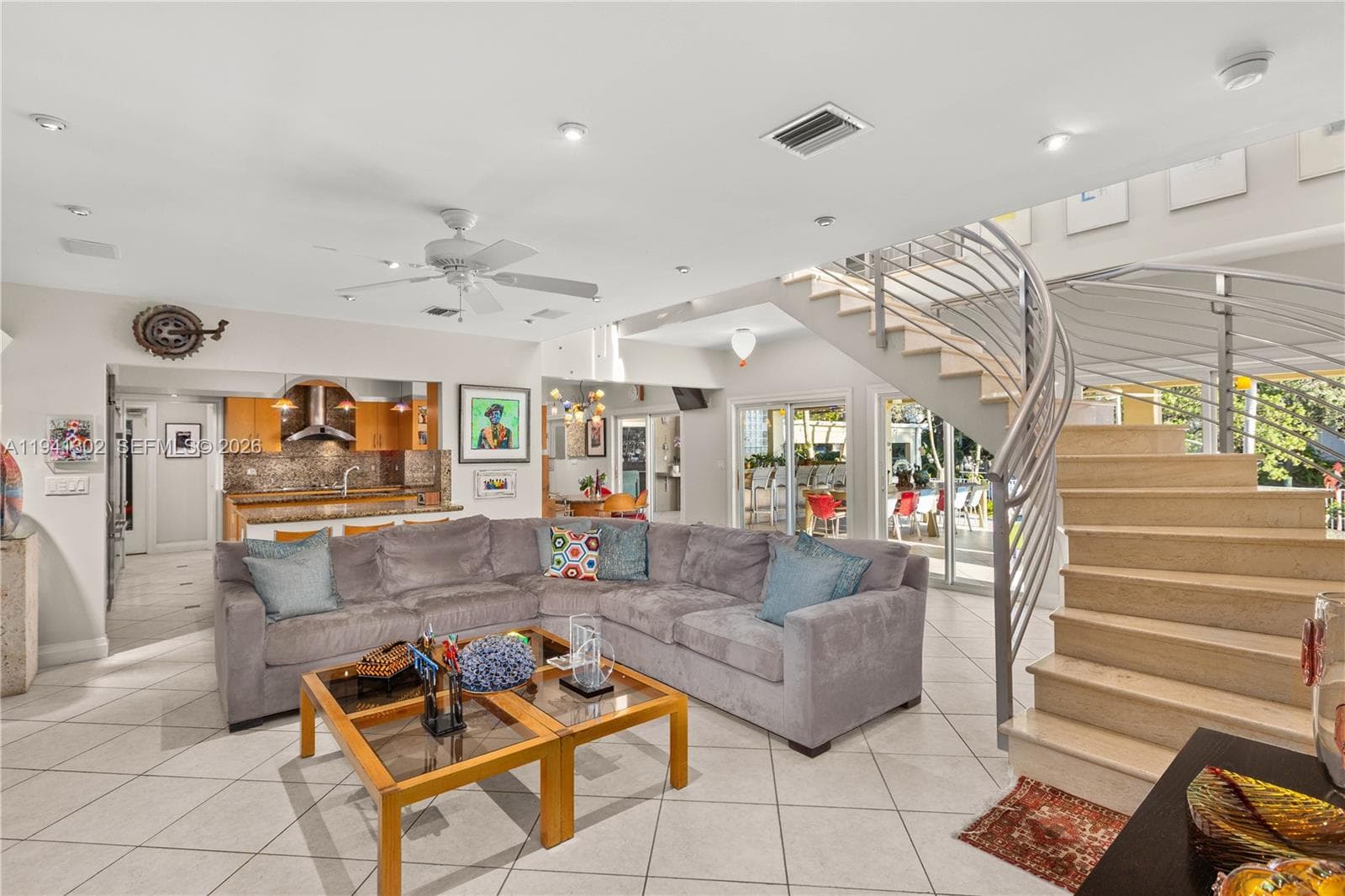 5343 Orduna Dr photo 14