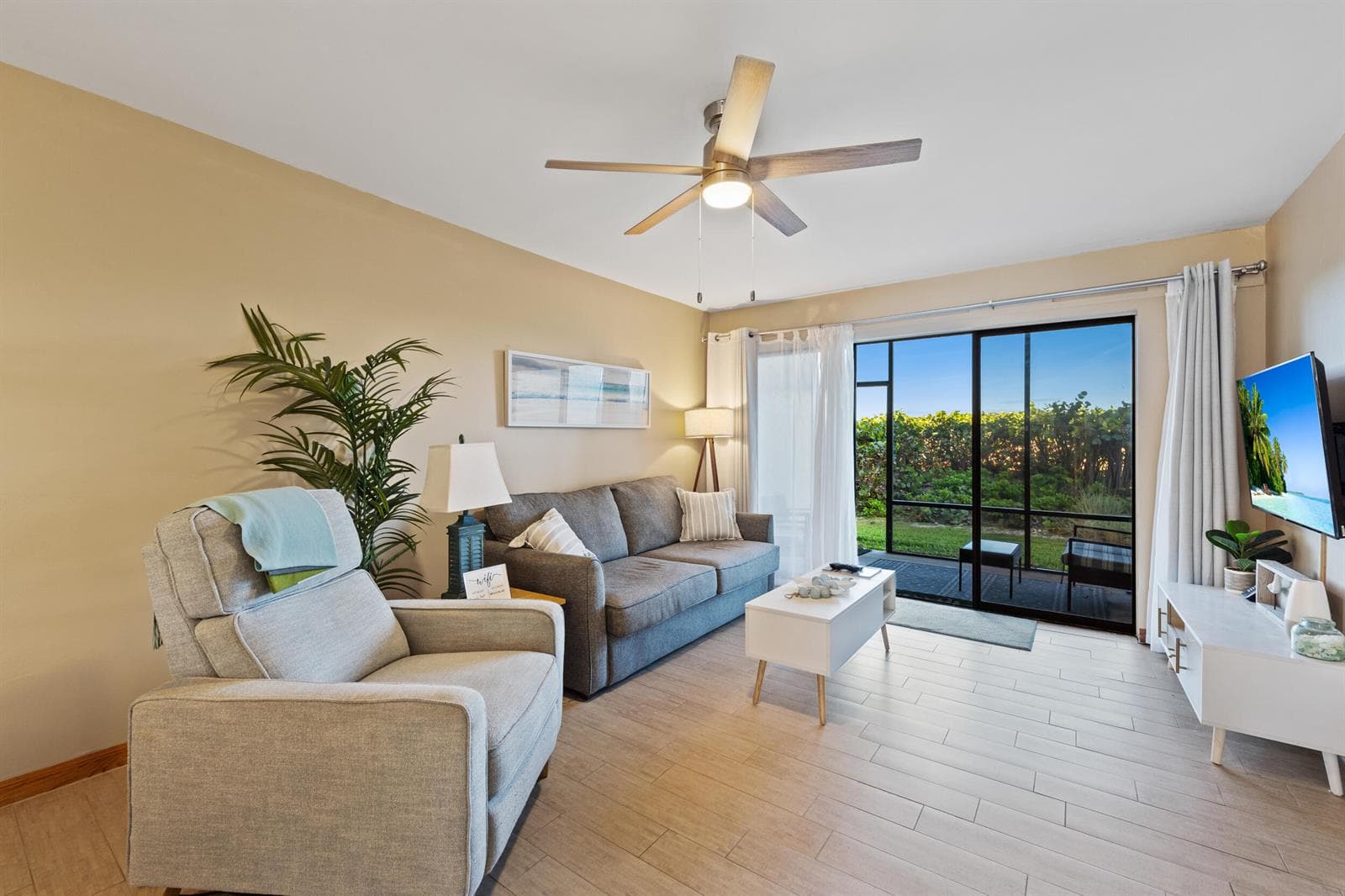 7420 S Ocean Drive 113 photo 16