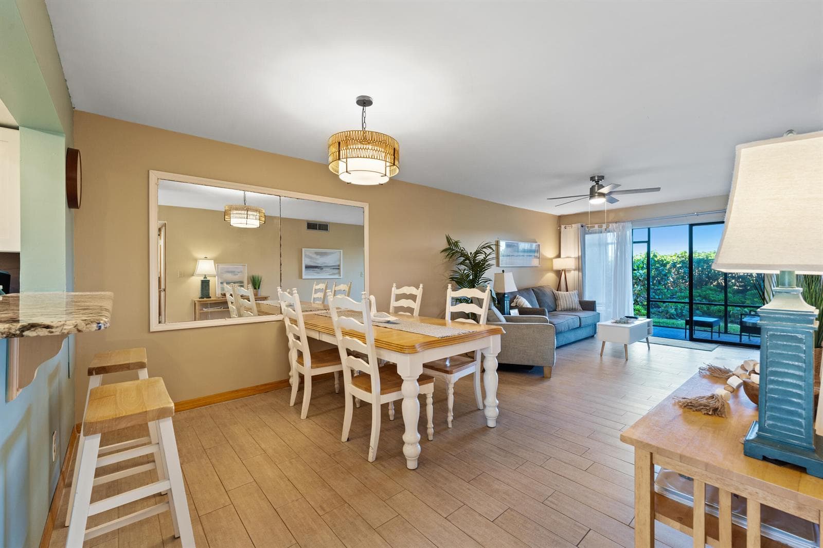 7420 S Ocean Drive 113 photo 14