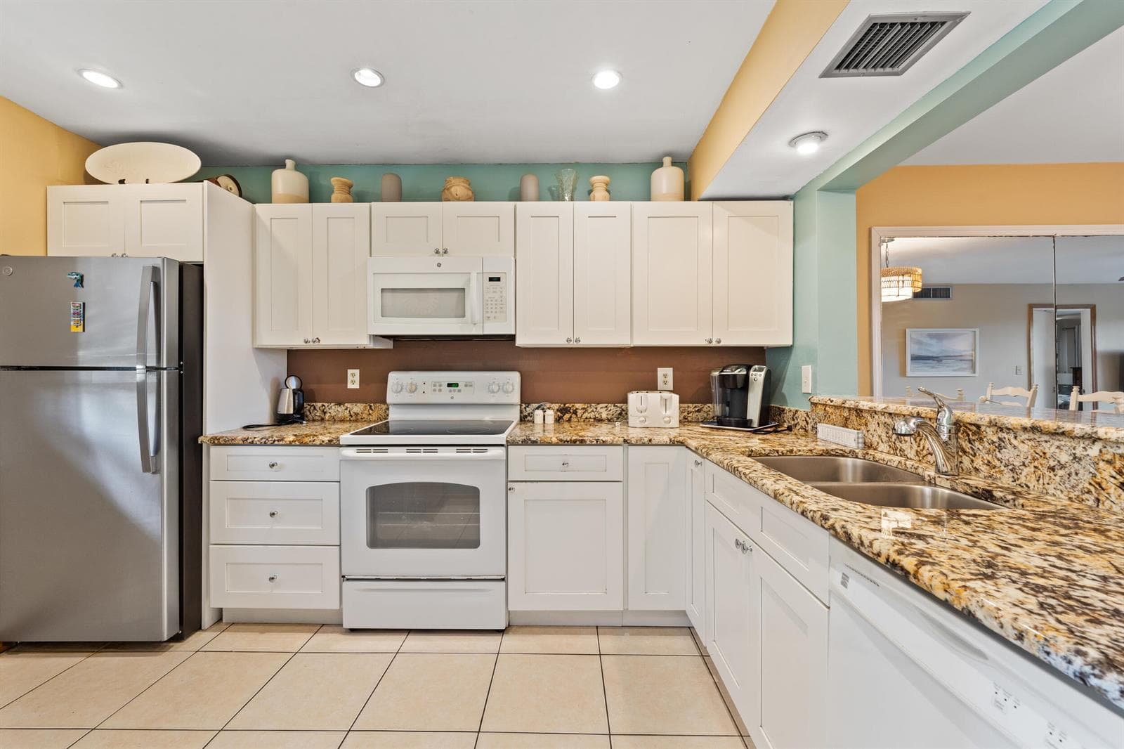7420 S Ocean Drive 113 photo 11