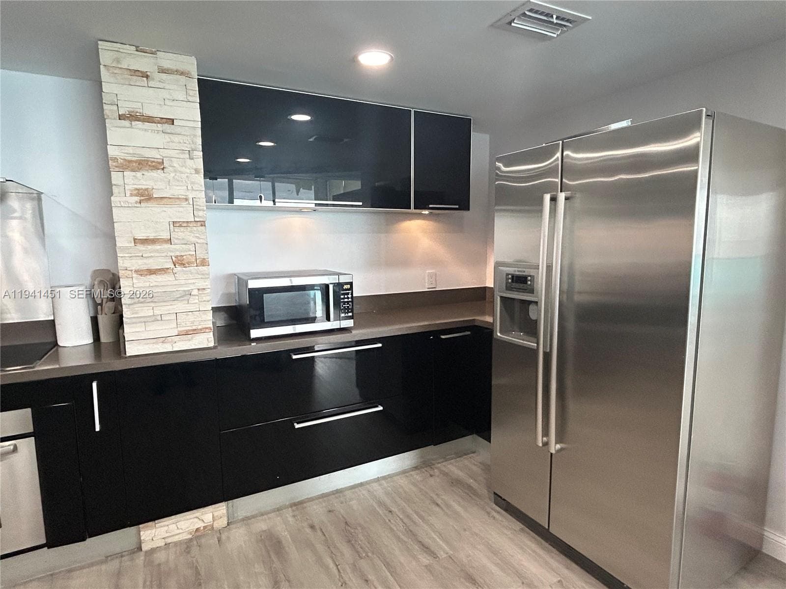 4001 S Ocean Dr PH11 photo 8