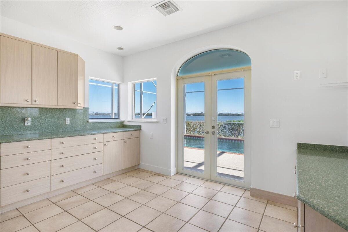 2 Seahorse Lane photo 20