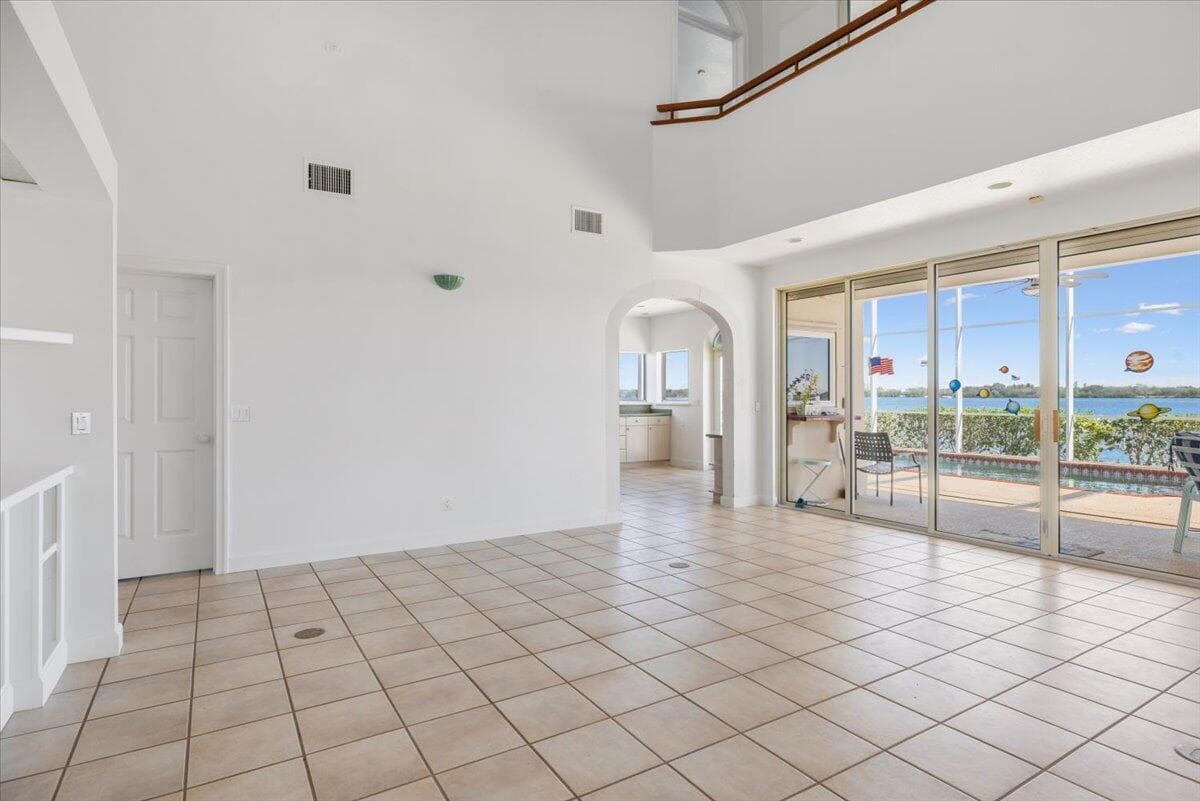 2 Seahorse Lane photo 18