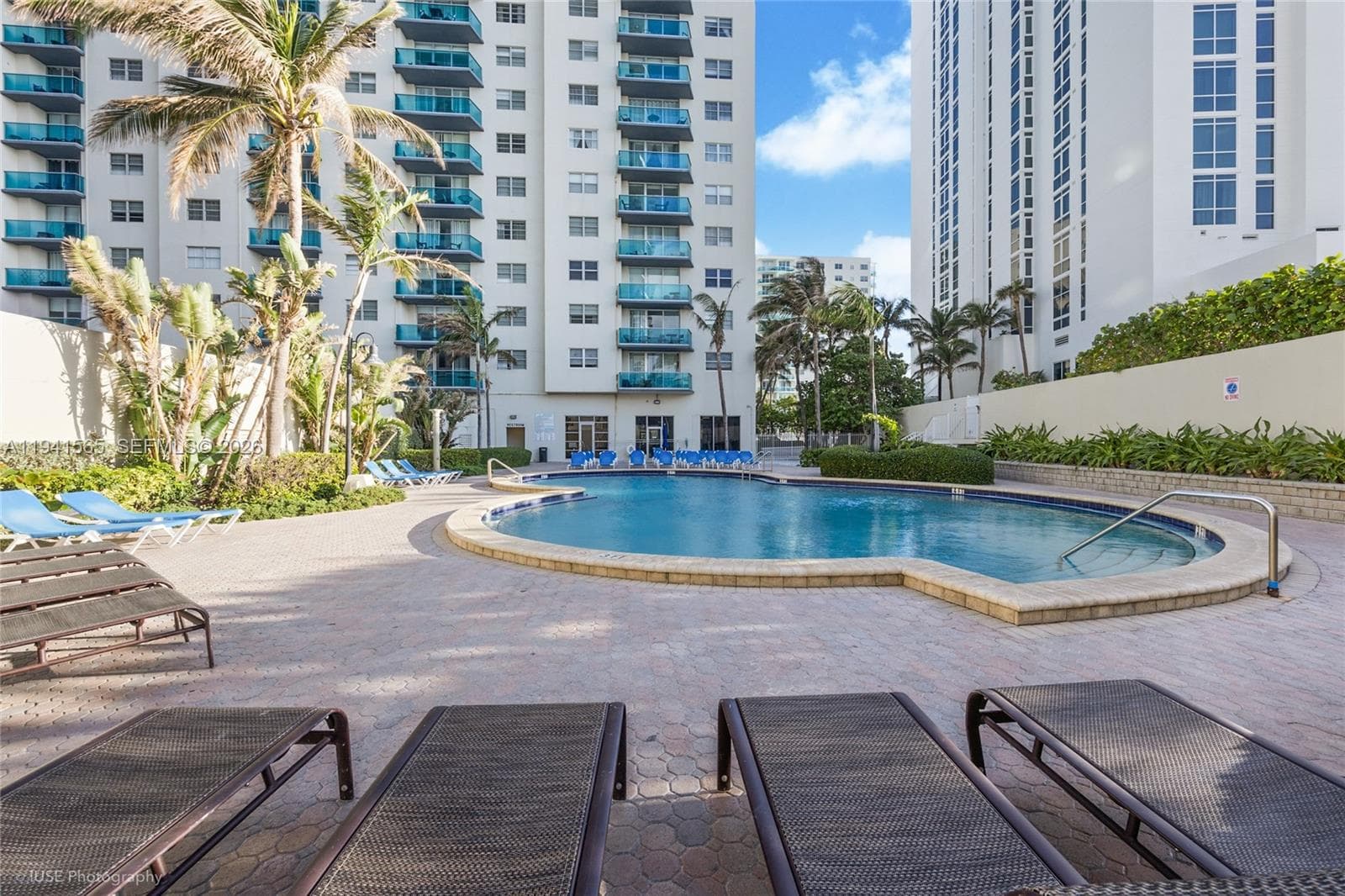 4001 Ocean Dr 3B photo 16