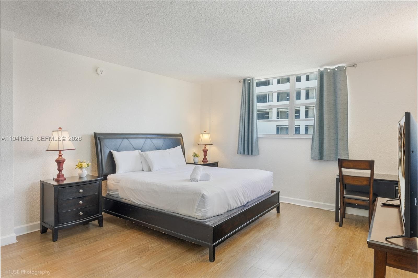 4001 Ocean Dr 3B photo 9