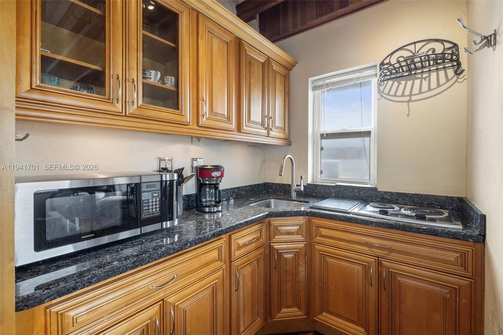 1908 N Ocean Dr 13A photo 9