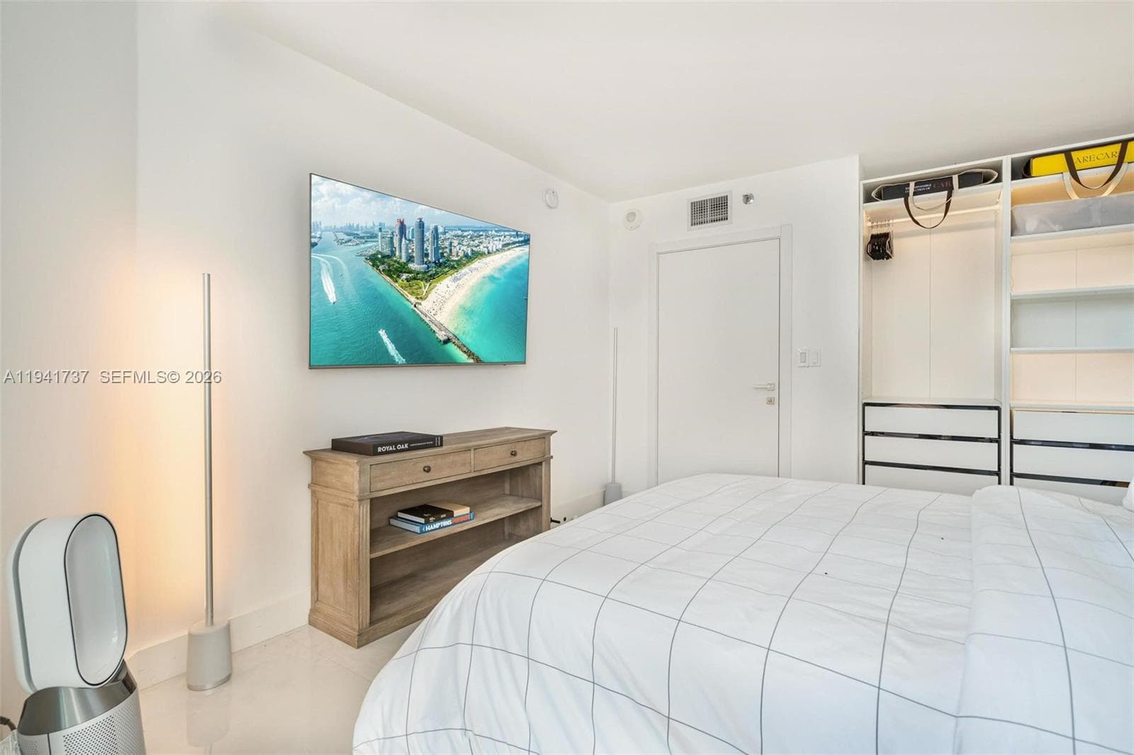 16485 Collins Ave 2438 photo 17