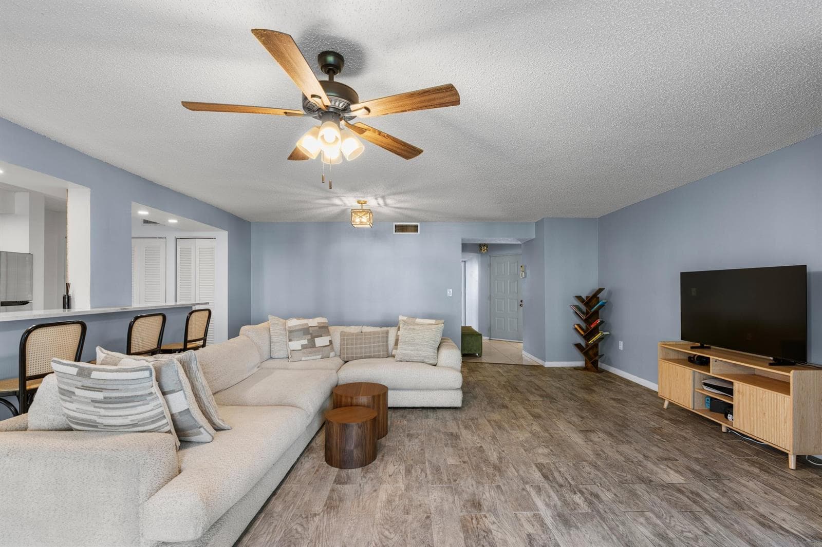 110 Half Moon Circle D1 photo 6