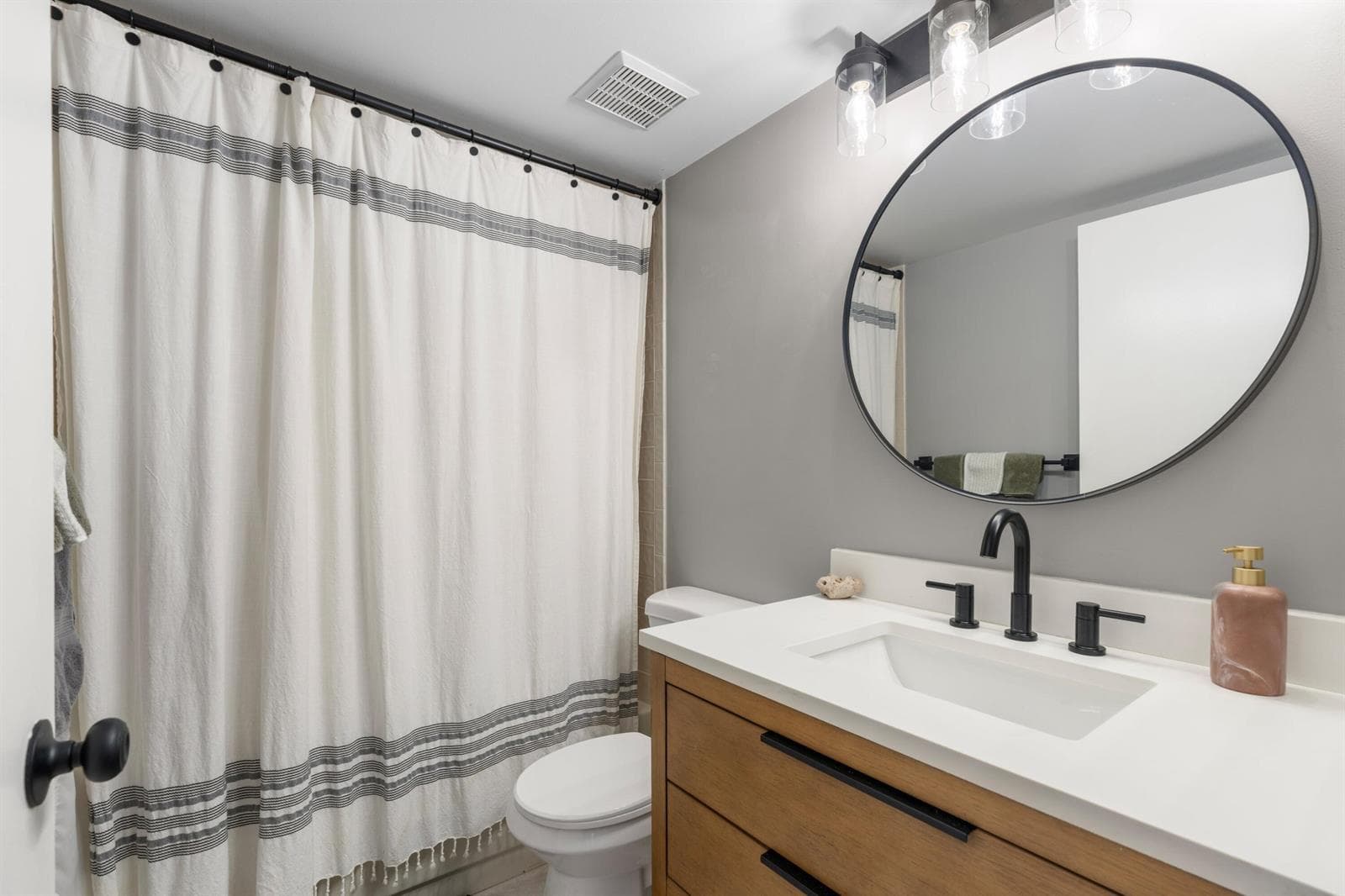 110 Half Moon Circle D1 photo 15