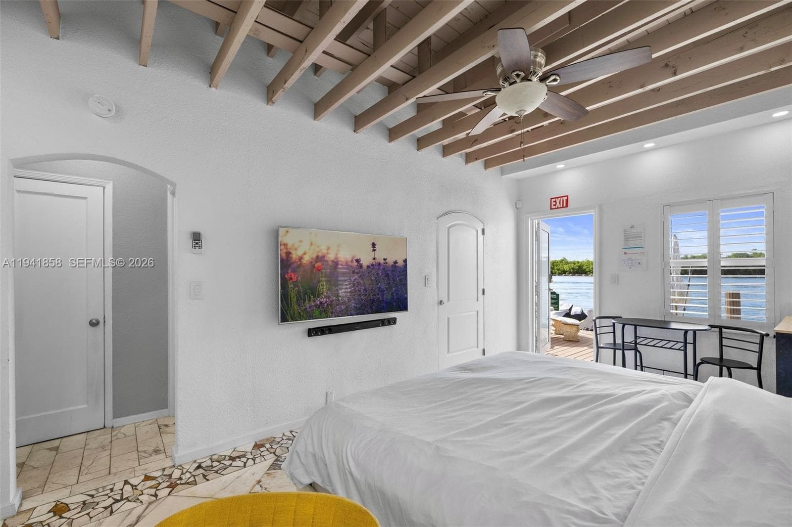 1908 N Ocean Dr 1B & 2B package photo 16