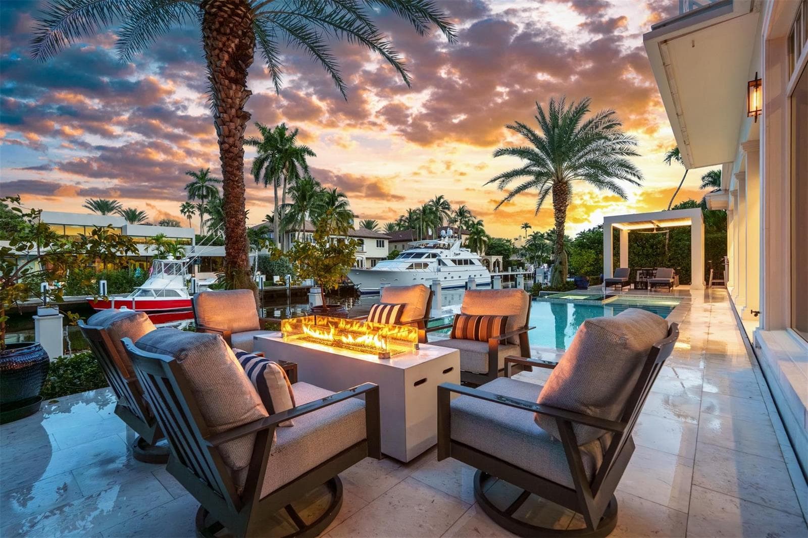 400 Coral Way 2