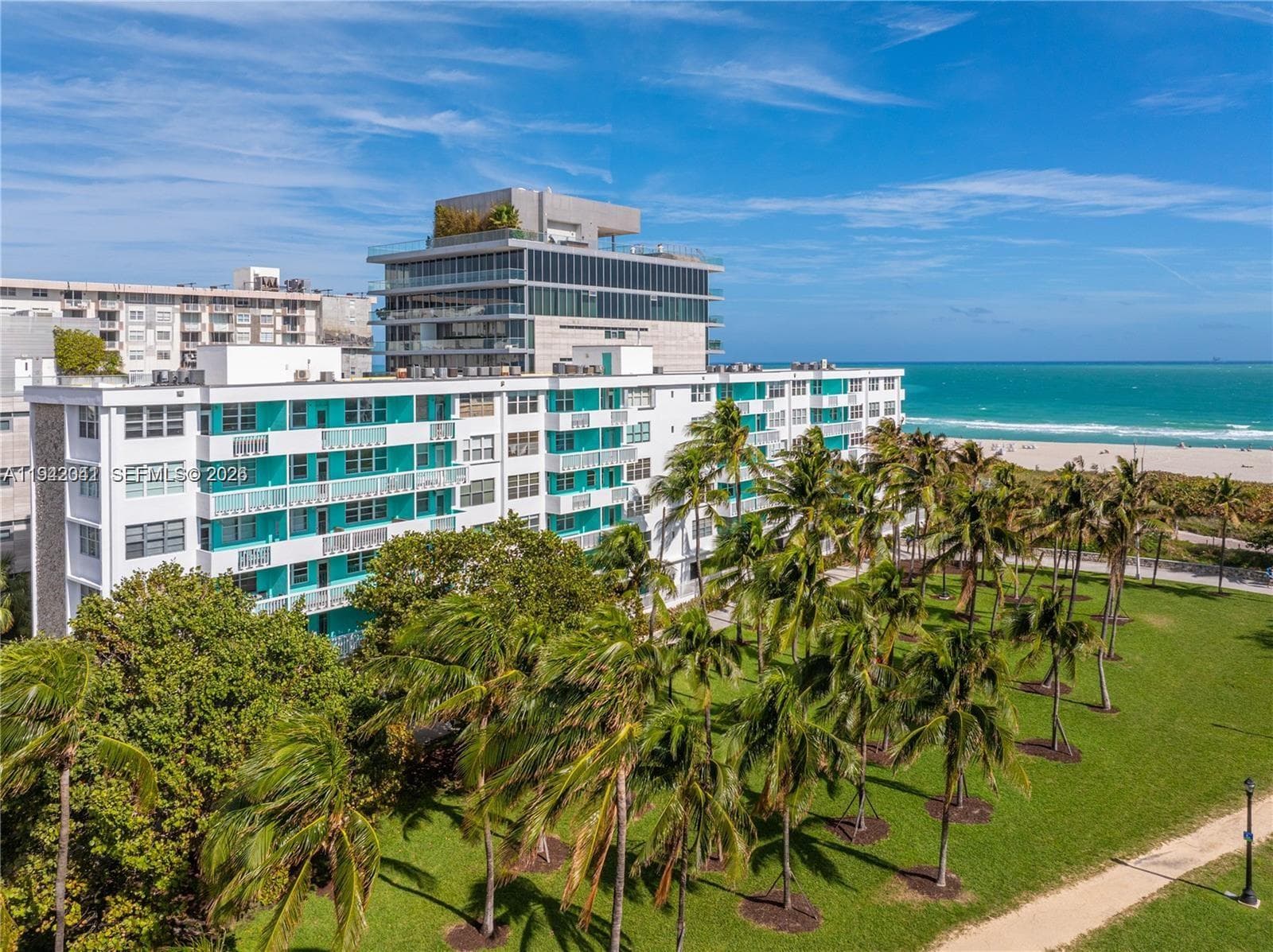 301 Ocean Dr 302 photo 18